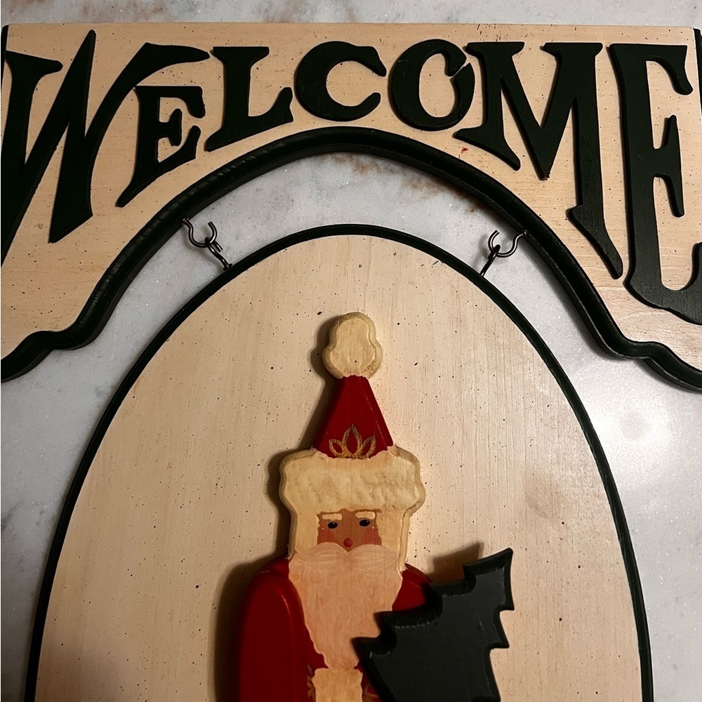 Hand Painted Solid Wood Santa Tree Welcome Wall Door Hanger Christmas Decor VTG - Picture 4 of 8
